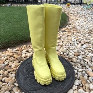 Circus by Sam Edelman Yellow Winter & Rain Boots